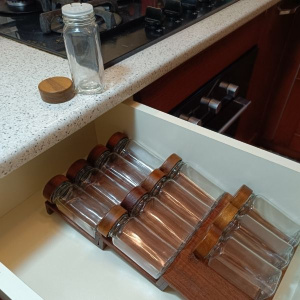 Ceviz modüler merdiven baharatlık